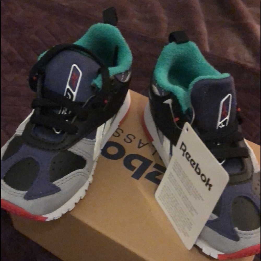 Kids Rebook Classic